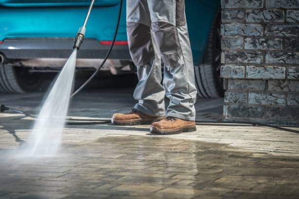 Best Pool Deck Cleaning  in Grand Terrace, CA